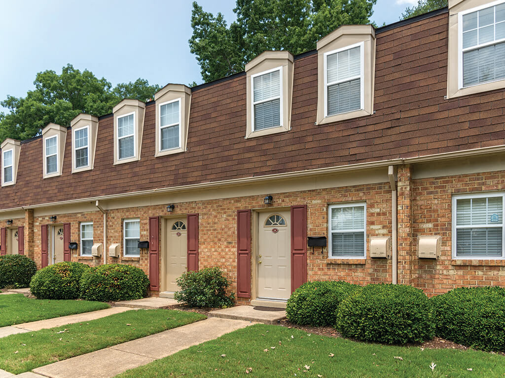 Whispering Oaks Apartments VA Apartments Near Portsmouth